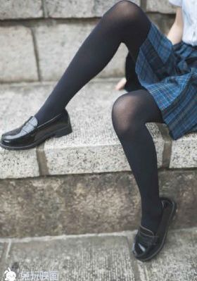 男生女生嗟嗟嗟免费观看电视剧