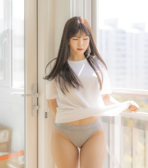 《请和这样的我恋爱吧》电视剧