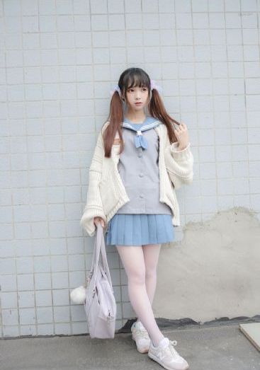 在线观看无颜之月