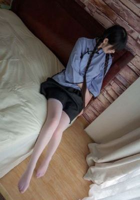 堕落女教师的破坏1~3