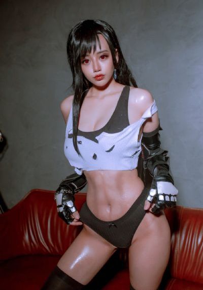 《以爱为营》电视剧