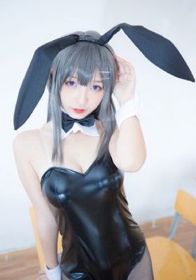 美丽女邻居交换3在线播放